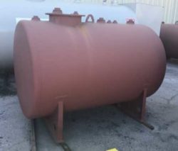 https://staging.abovegroundfuelstoragetanks.com/wp-content/uploads/2019/02/tank-2-300x255-250x213.jpg