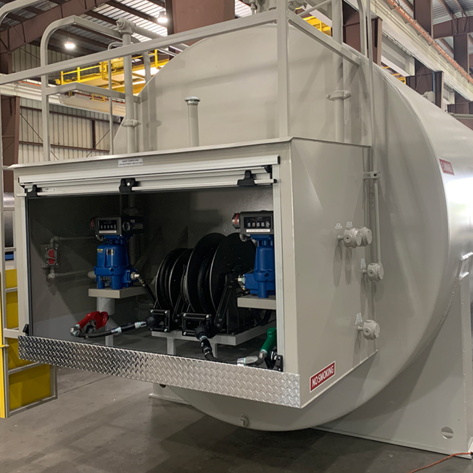 https://staging.abovegroundfuelstoragetanks.com/wp-content/uploads/2020/07/comercial-fleet-above-ground-fuel-tank-system.jpg